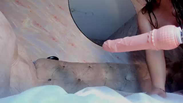 chloe_blowjob recorded show
